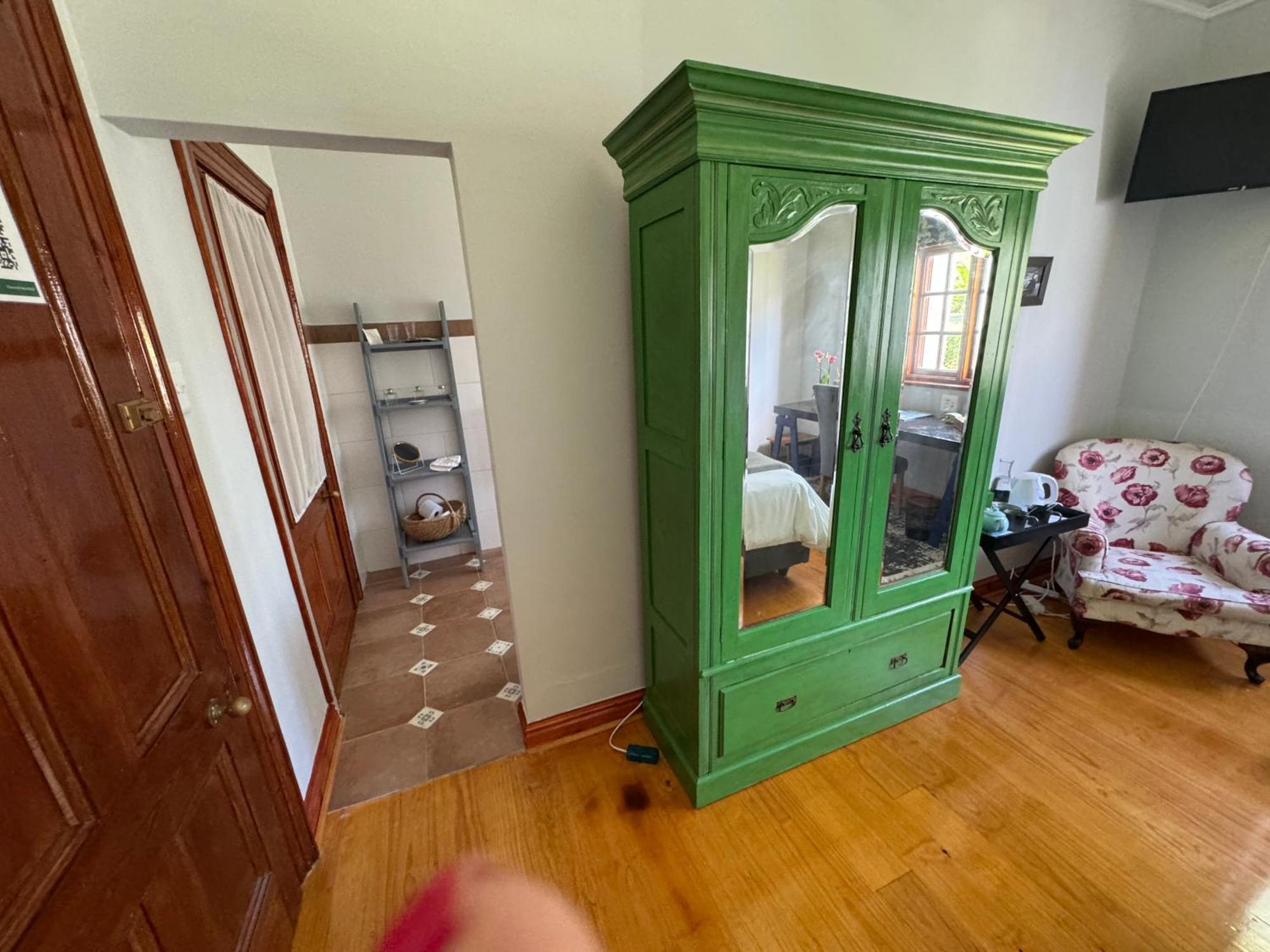 Whistlewood Guesthouse Walmer, Port Eizabeth Port Elizabeth Bagian luar foto