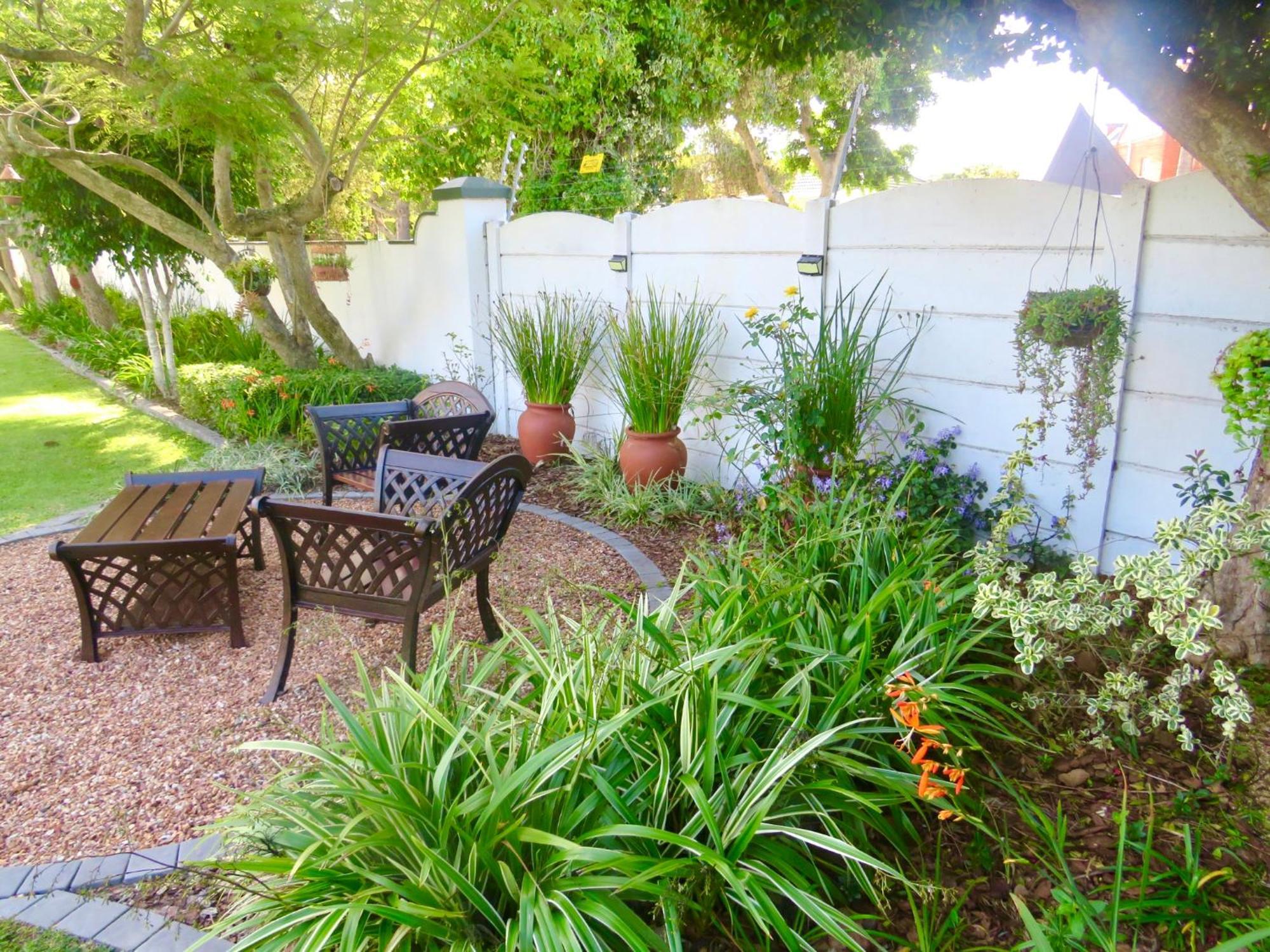 Whistlewood Guesthouse Walmer, Port Eizabeth Port Elizabeth Bagian luar foto